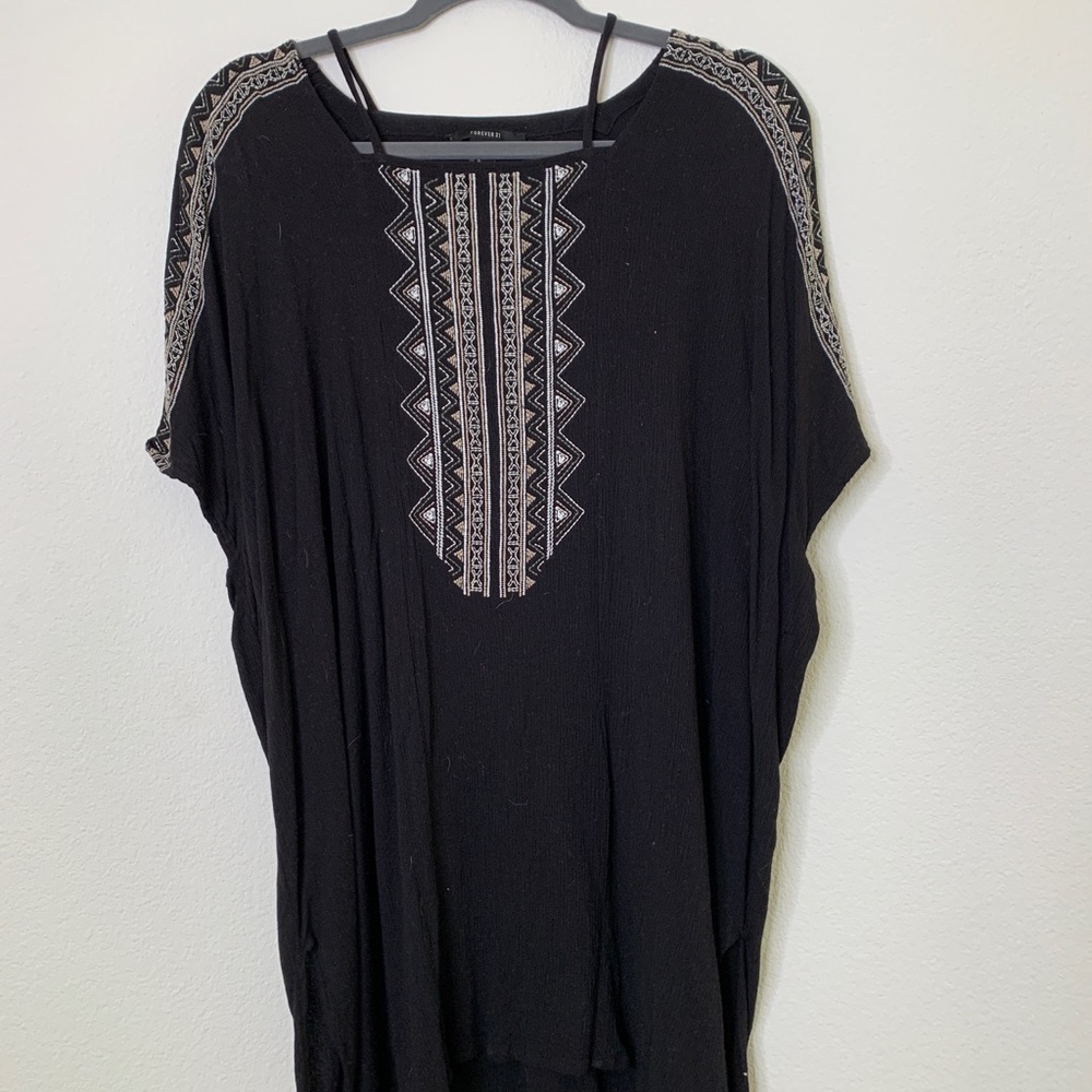 Forever 21 long top open sleeves black